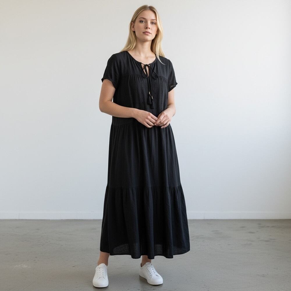 Sonoma Women's Black Tiered Textured Short Sleeve Midi Dress Size M